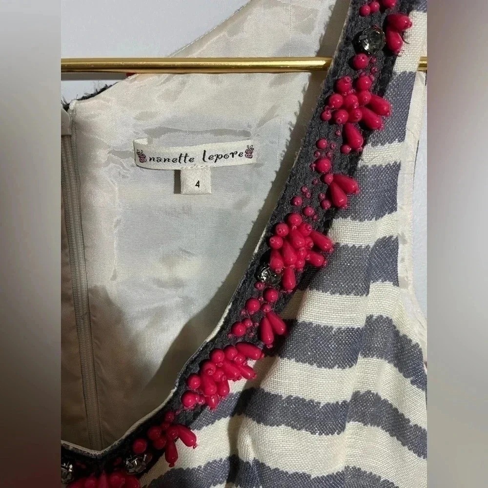 Nanette Lepore‎ Beaded V-Neck Striped Floral Sheath Dress Pink Gray Size 4 - Picture 2 of 7